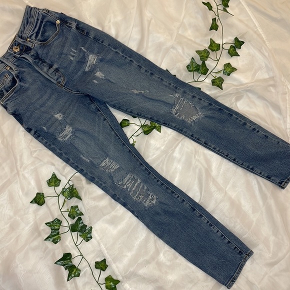 FOREVER 21 • DISTRESSED • SKINNY JEANS • SIZE 24W (SIZE 0) • LIKE NEW CONDITION - Picture 3 of 11